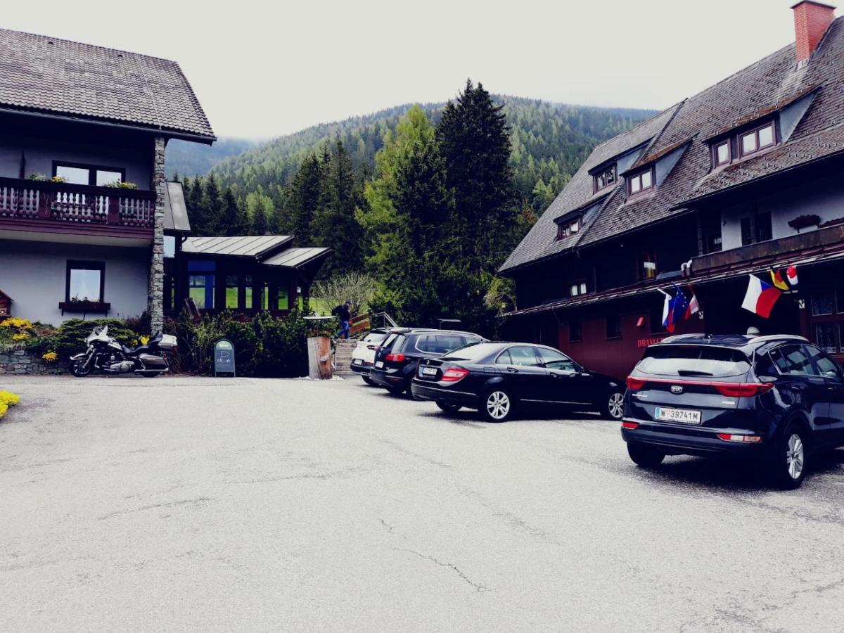 Gasthof Draxlerhaus Hohentauern Ngoại thất bức ảnh